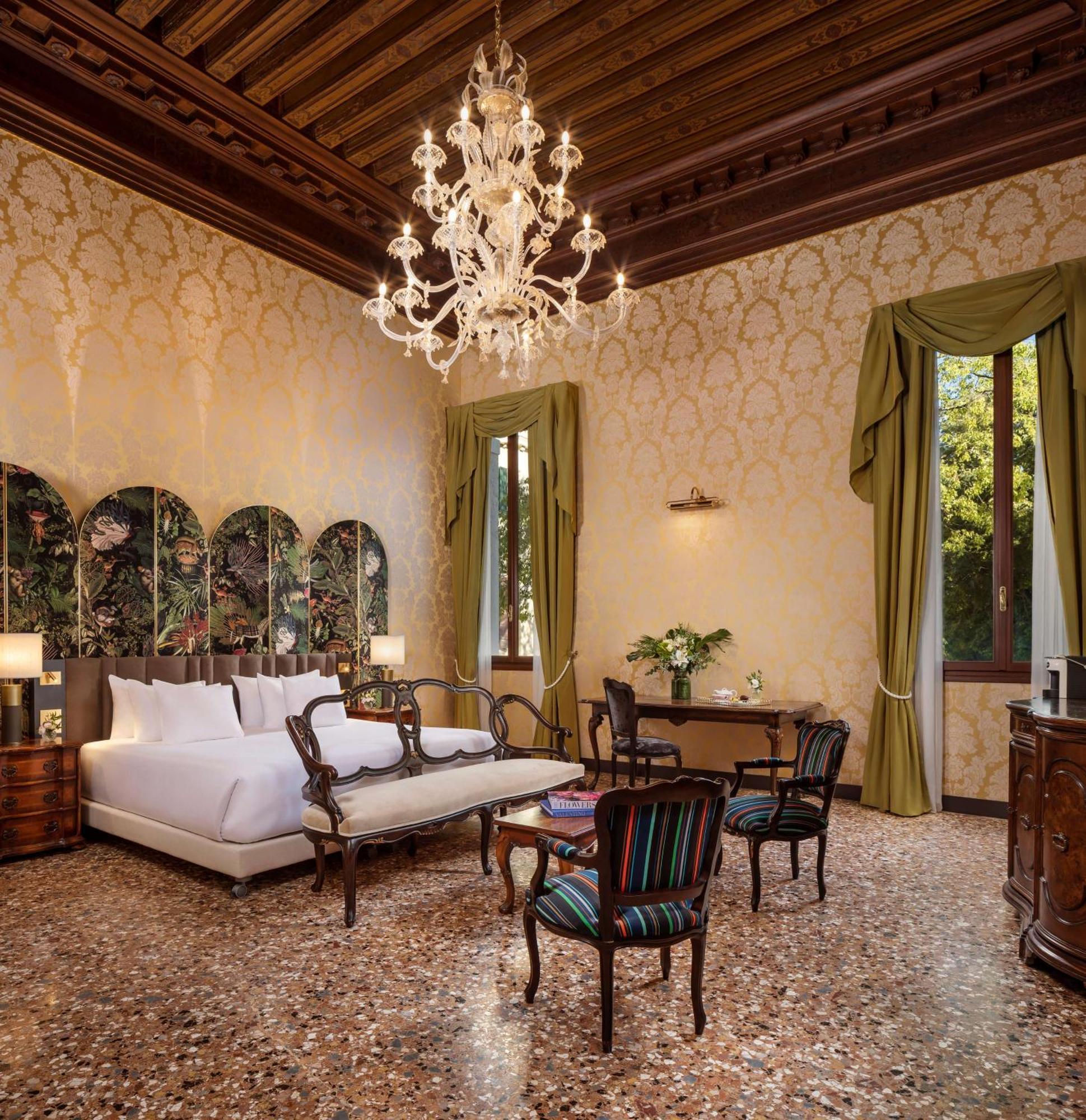 Hotel Nh Collection Grand Palazzo Dei Dogi 5*