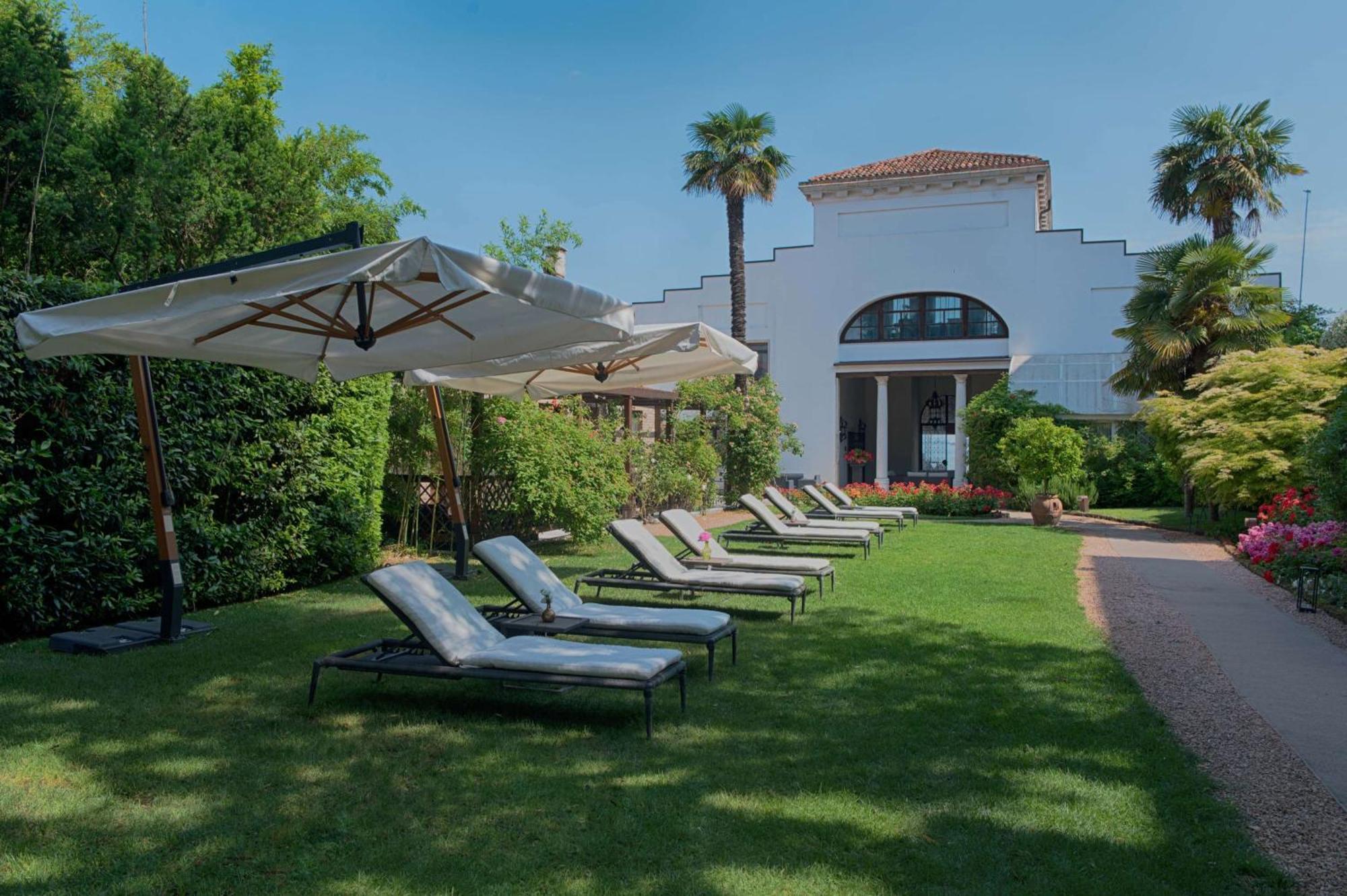 Hotel Nh Collection Grand Palazzo Dei Dogi 5*